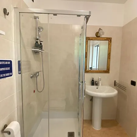 Flat - View & Balcony, Near The Center Nyaraló Bellagio