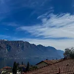 Nyaraló Flat - View & Balcony, Near The Center