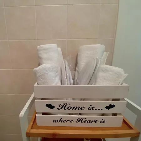 Vakantiehuis Flat - View & Balcony, Near The Center