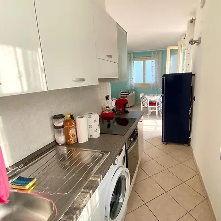 Flat - View & Balcony, Near The Center Vakantiehuis *