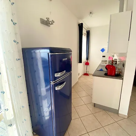 Flat - View & Balcony, Near The Center *