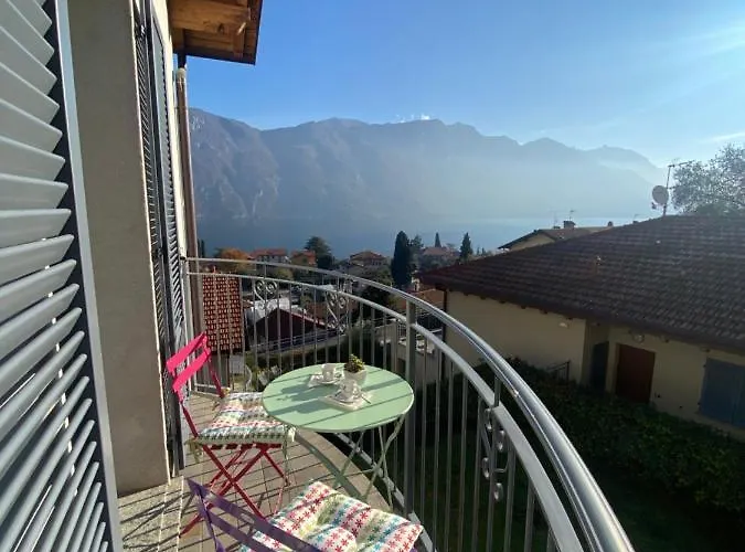 Flat - View & Balcony, Near The Center