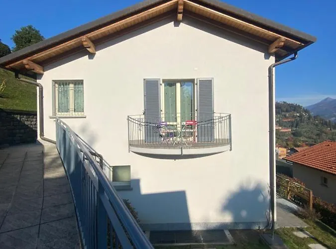Дом отдыха Flat - View & Balcony, Near The Center Белладжо