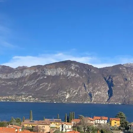 Flat - View & Balcony, Near The Center Ferienhaus *