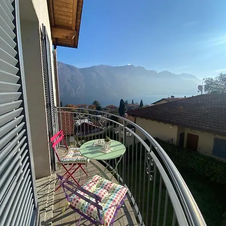 Flat - View & Balcony, Near The Center